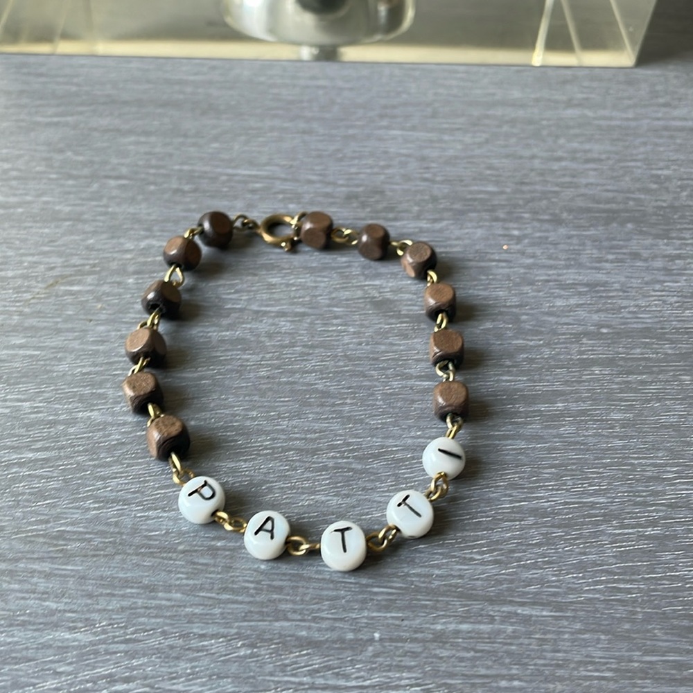 Handmade Patti bracelet brown, cream and gold colored
